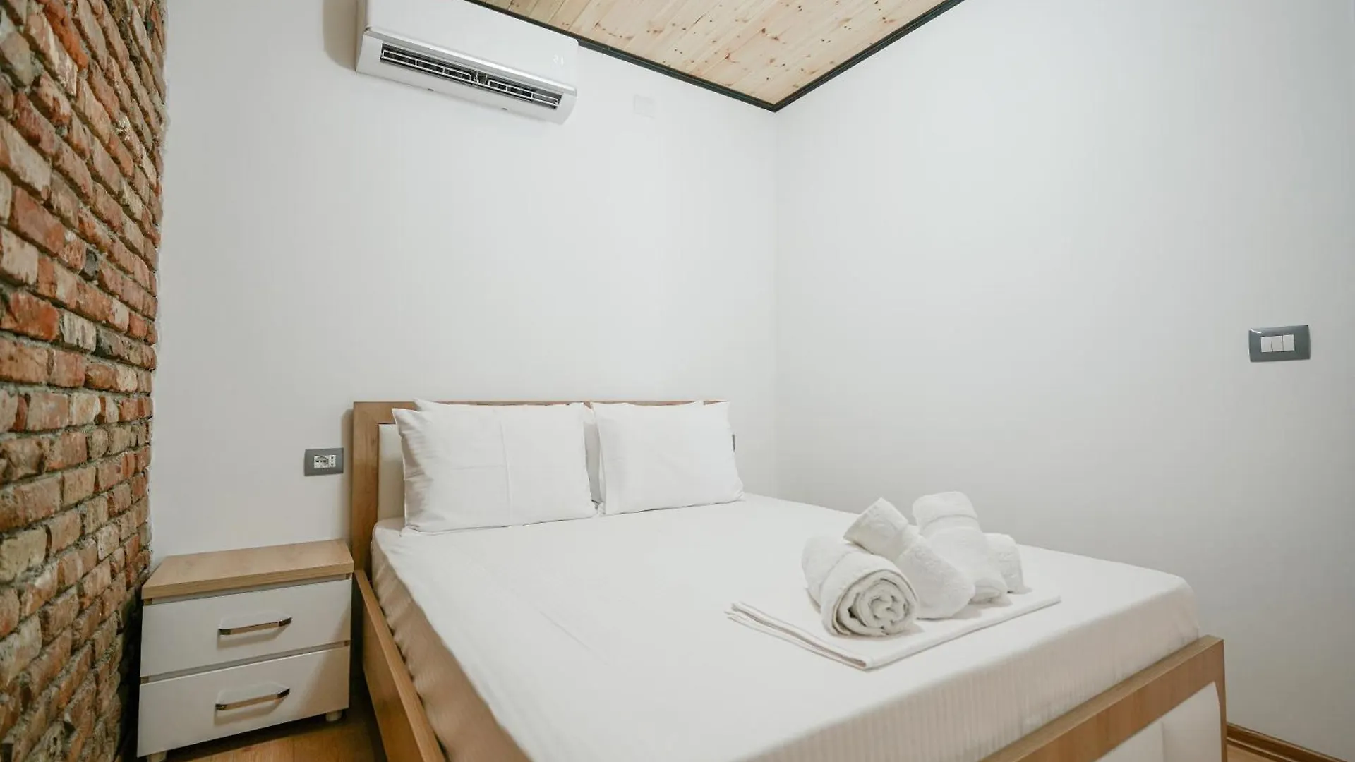 Ora Apartment Gjirokastër
